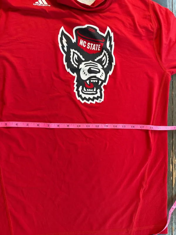 Adidas Men's NC State Wolfpack Locker Room Logo Freelift Long Sleeve - Image 8