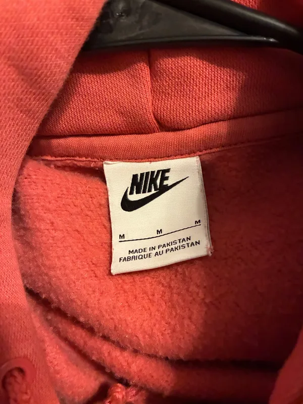 Nike Sweatshirt Hoodie - Image 2