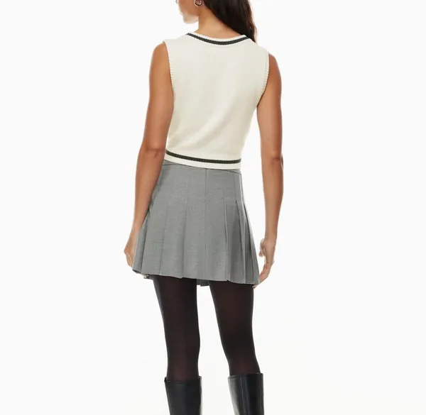 Aritzia Sunday Best Quinn Sweater Vest Small - Image 2