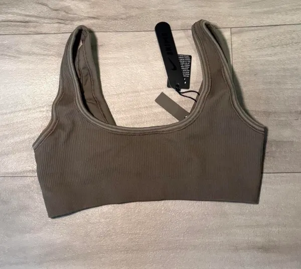 SKIMS x Nike ribbed seamless micro scoop bra - Image 3