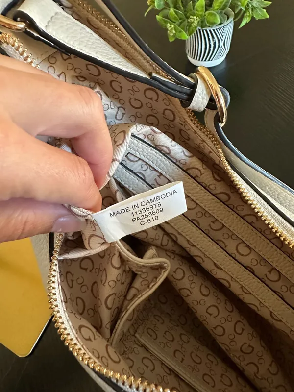 Guess wells hobo shoulder bag - Image 13