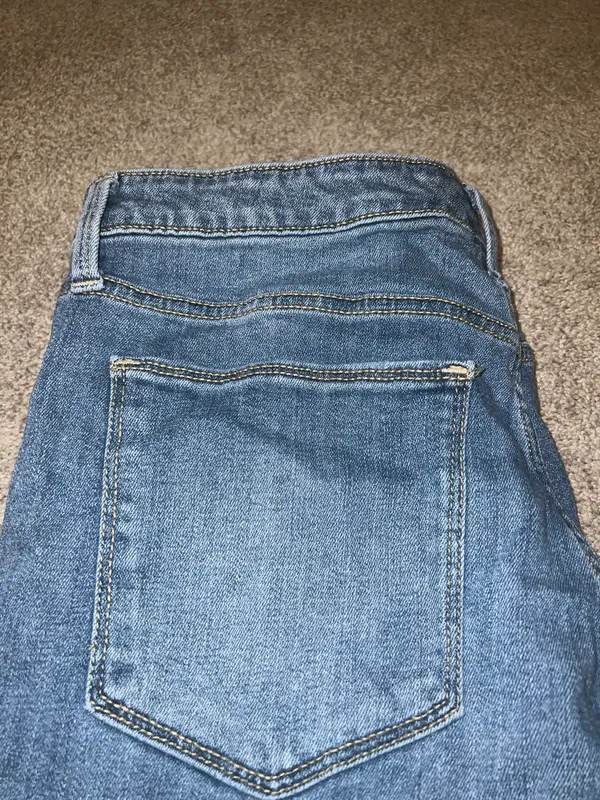 Universal Threads Jeans - Image 4