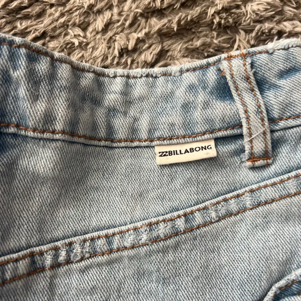 Billabong Distressed Light Blue‎ Denim Skirt - Image 5