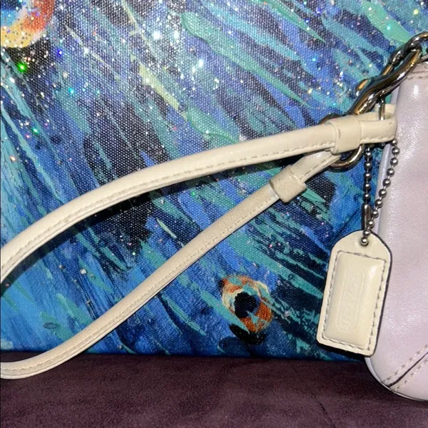 Coach Pale Purple Wristlet - Image 2