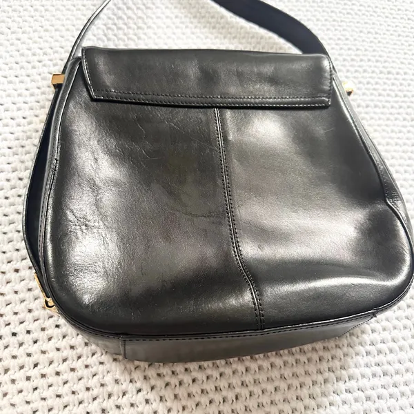 HOBO Smooth Glossy Leather Saddle Front Flap Adjustable Shoulder Strap Bag - Image 8