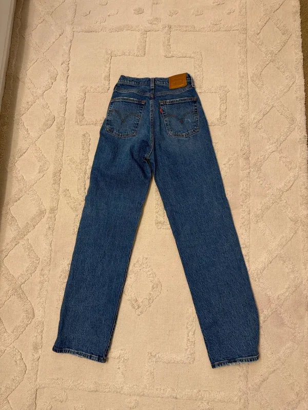 Ribcage Levi’s Jeans - Image 3