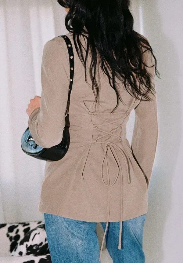 Princess Polly NWT ROZZILA BLAZER TAUPE - Image 6