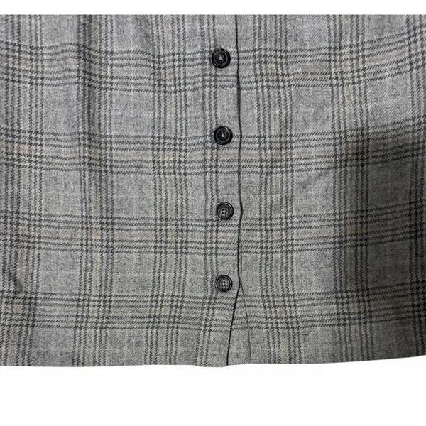 Brooks Brothers‎ 346 Gray Plaid Skirt Front Button Women's Size 6 - Image 5