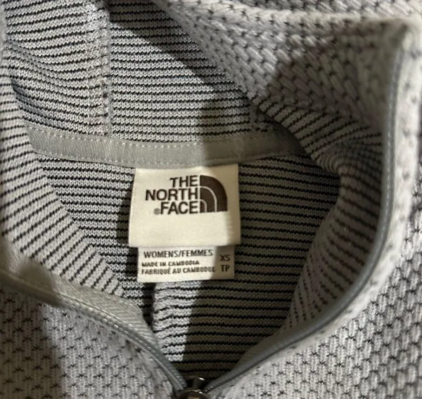 North face sweater - Image 2