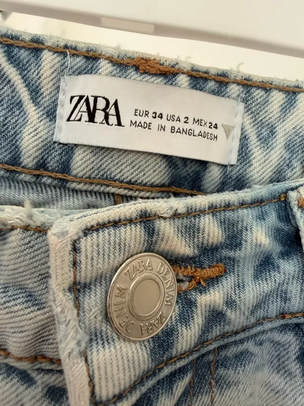 ZARA Jeans High-Rise - Image 5