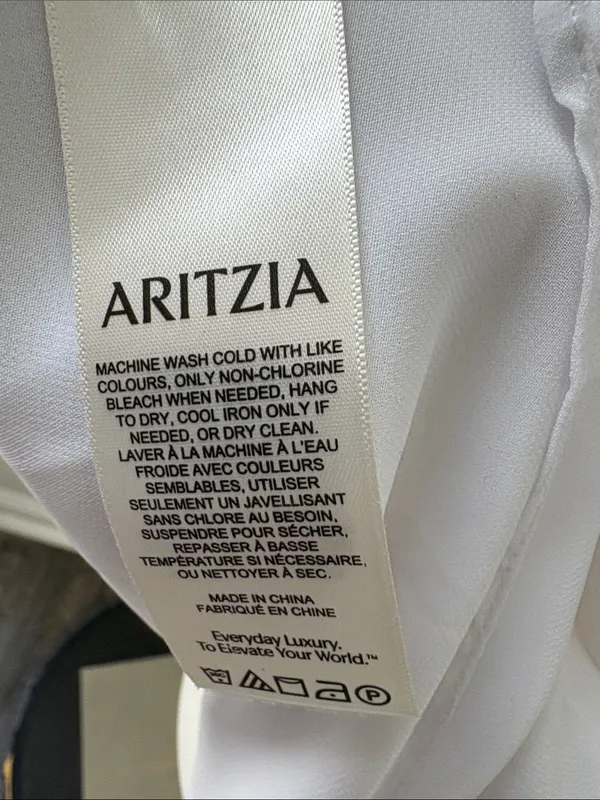 Aritzia Talisman White Halter Top XL - Image 5