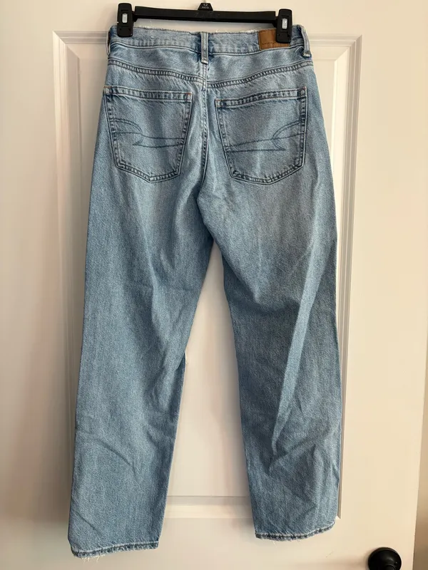 American Eagle Jeans - Image 2