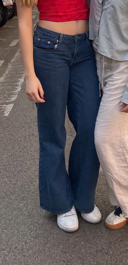 Edikted Jeans Low-Rise - Image 2