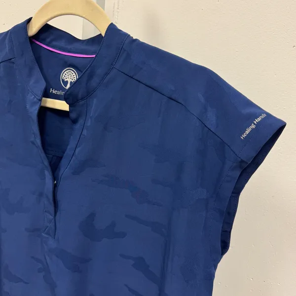 Healing Hands Purple Label Journey Camo Scrub Top Navy Blue XS 2352 Split Neck - Image 3