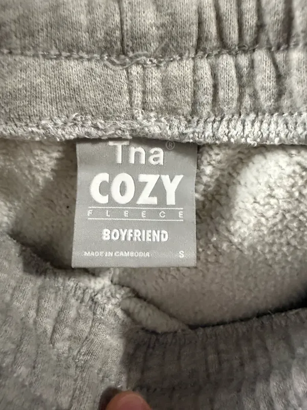 Aritzia Joggers TNA Cozy - Image 2