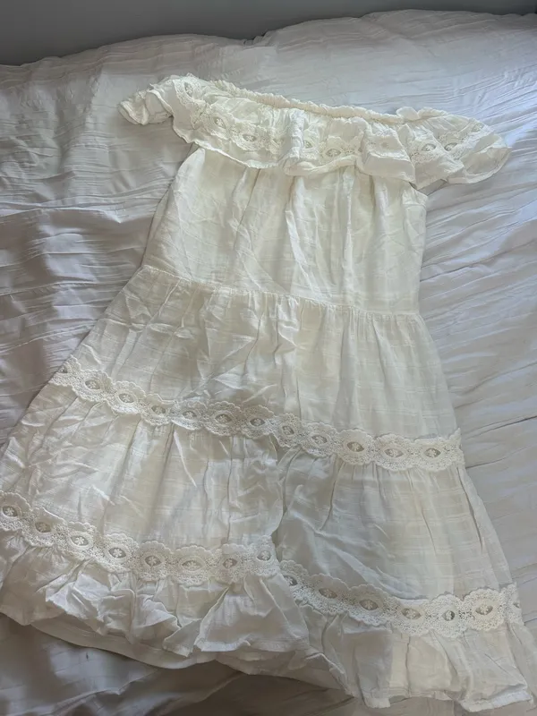 White Off-The-Shoulder Dress - Image 2