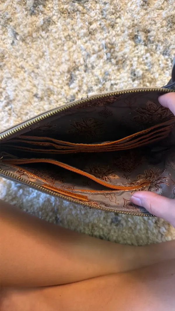 Hobo wristlet clutch leather - Image 4