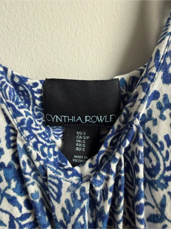 Women’s Cynthia Rowley blue and white maxi dress, size small - Image 2