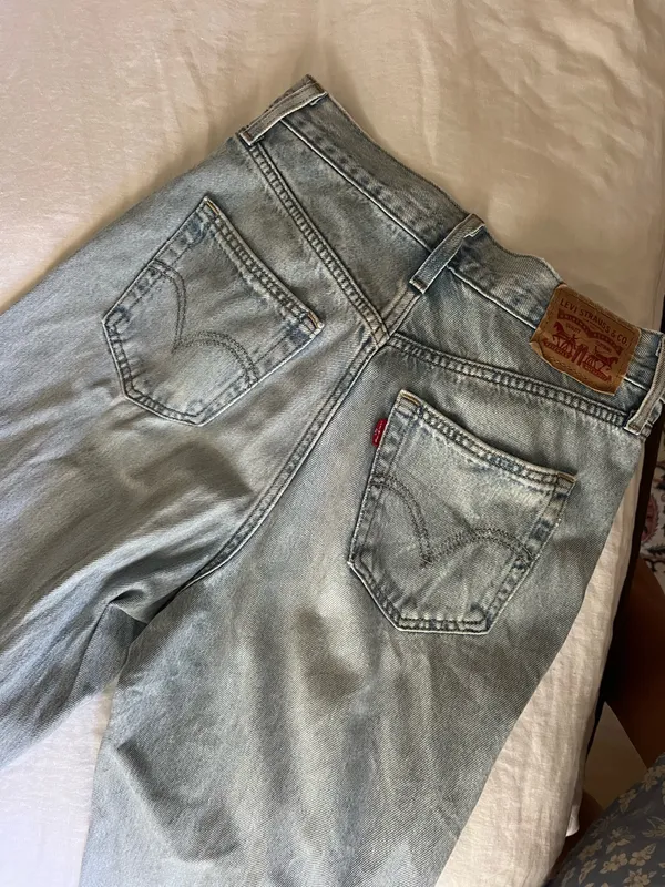Levi’s High-Rise boyfriend loose Jeans - Image 12