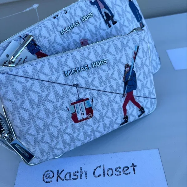 Michael Kors Ski Print Jet Set Girls Trio Wristlet Set - Image 7