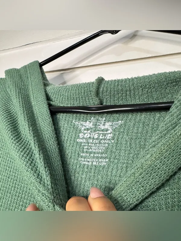 Boys Lie Waffle Knit Charmer Hoodie in green - Image 4
