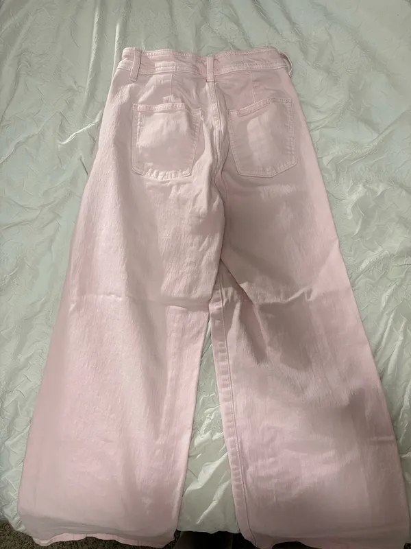 Universal Threads Pink Jeans - Image 2