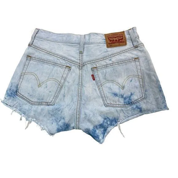 Levi’s 501 Original Fit High Rise Women’s‎ Shorts size 27 - Image 2