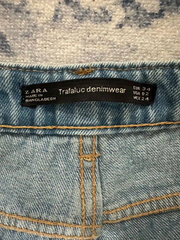 ZARA Jeans High-Rise - Image 2