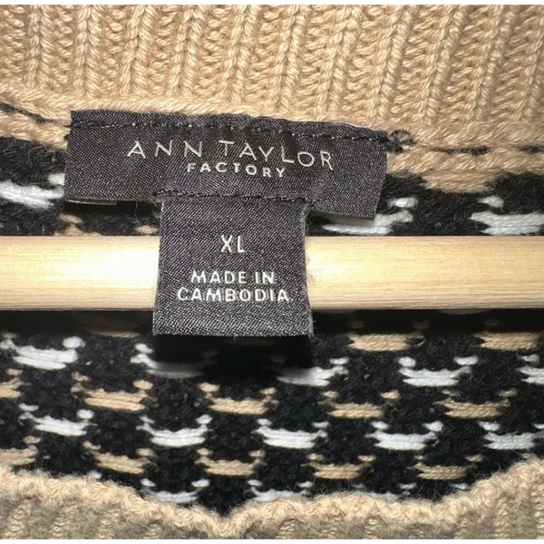 VTG Ann Taylor Factory Sweater Womens Sz XLHoliday Black Tan Short Sleeve Top - Image 3