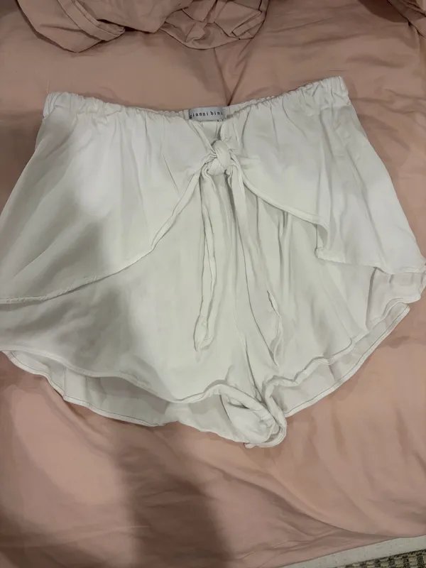 Gianni Bini Shorts - Image 4