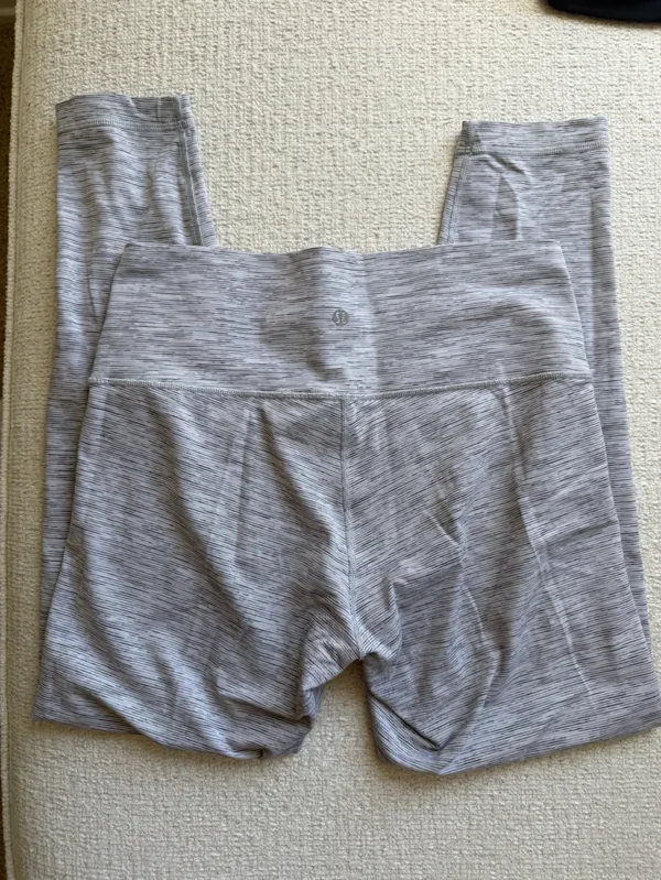Lululemon Wunder Under Gray Pattern Leggings - Image 2