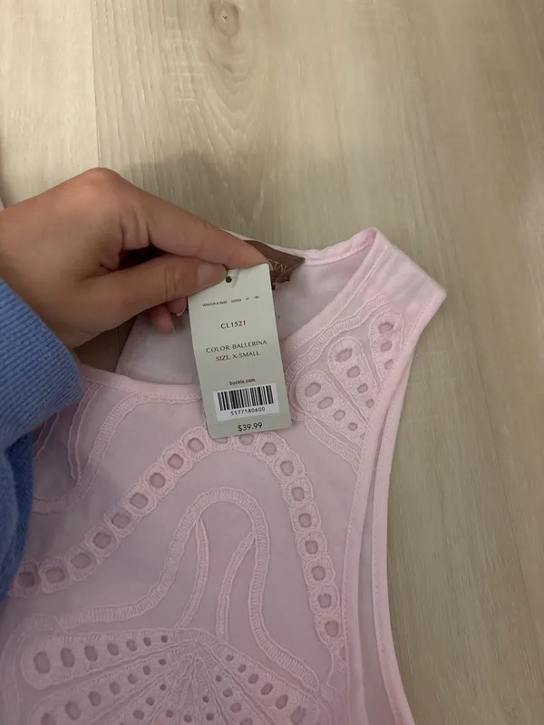 Seashell eyelit blouse  - Image 3