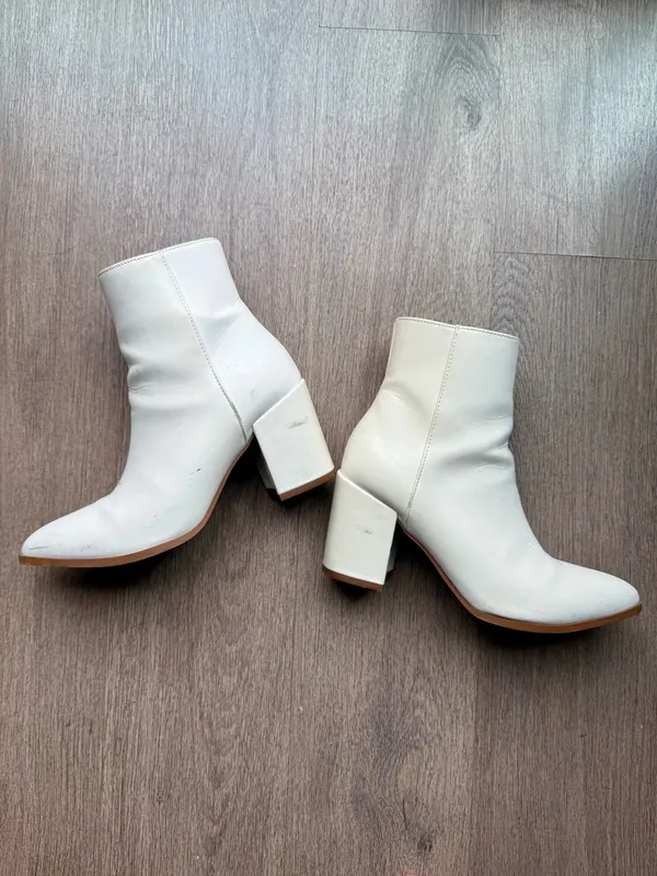 Madden Girl White Block Heel Ankle Boots - Image 2