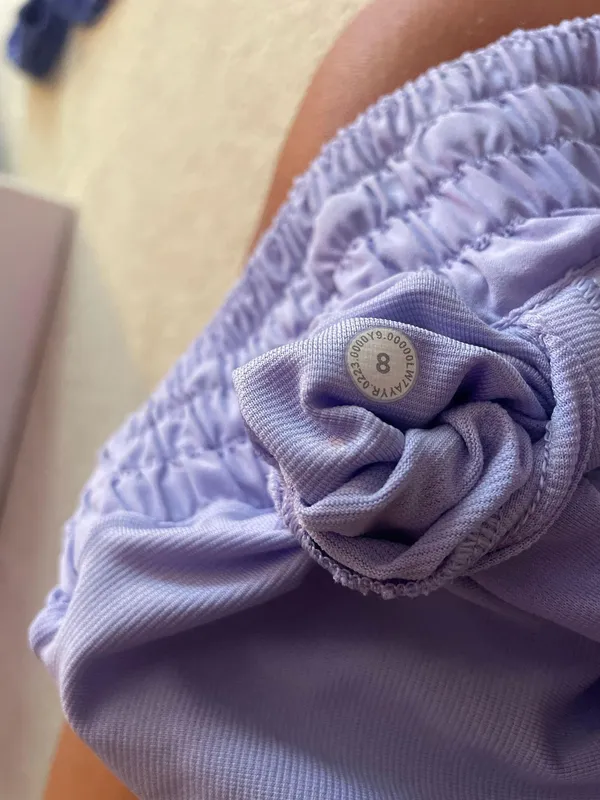 Lululemon Shorts Hotty Hot - Image 7