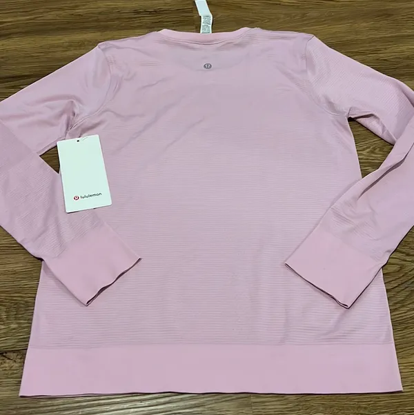 Lululemon Swiftly Relaxed Long Sleeve - Image 3