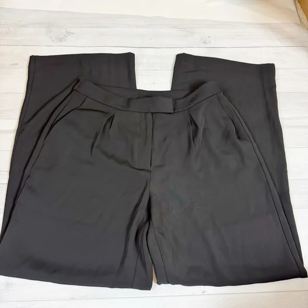 Open Edit Wide Leg Pleated Pants in Black Size 8 - Image 4