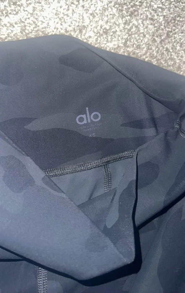 Alo Leggings - Image 2