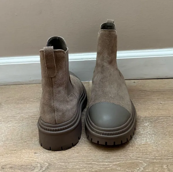 Steve Madden Boots - Image 3