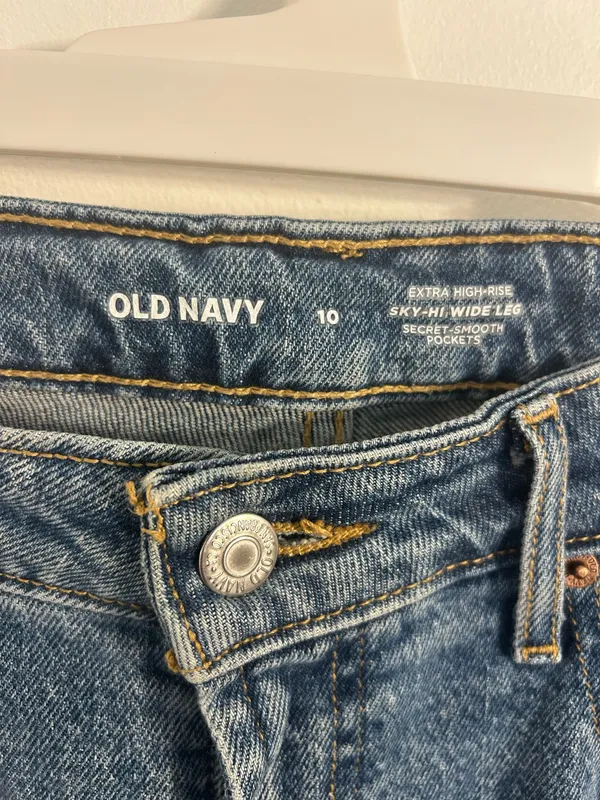 Old Navy High-Rise Wide-Leg Jeans - Image 3