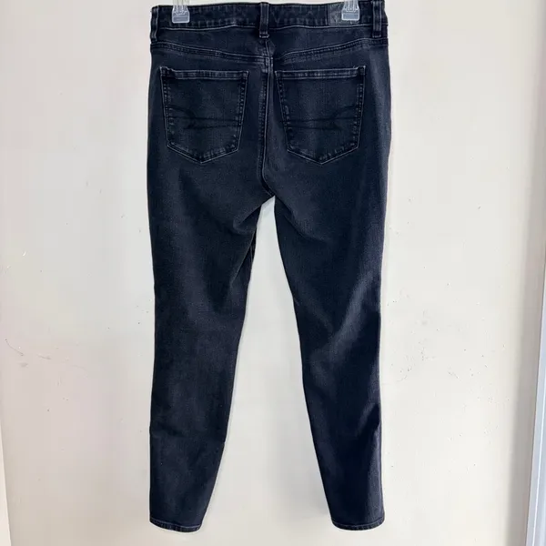AMERICAN EAGLE Next Level High Waisted Jegging‎ in Black, Size 10 - Image 4
