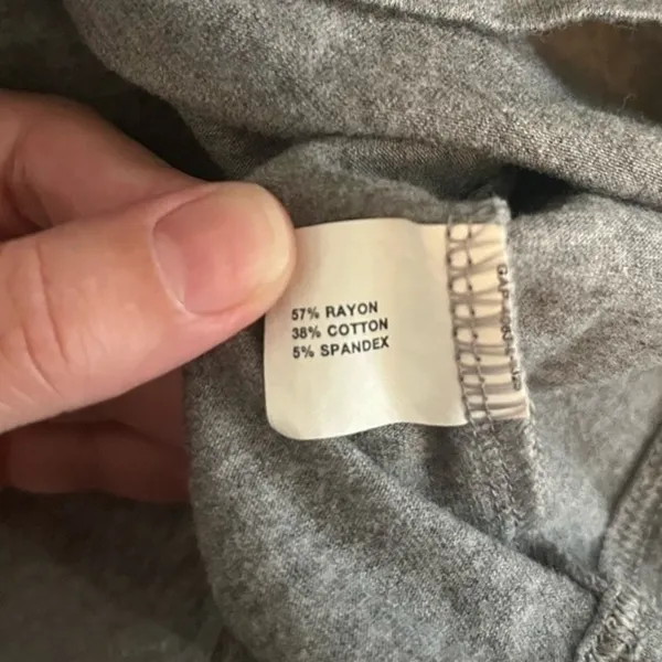 Gap Maternity Gray Long Sleeve Nursing Top Size XS - Image 5
