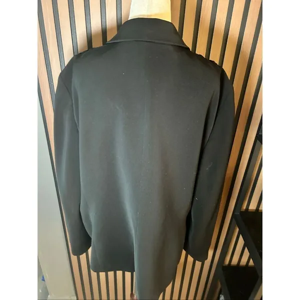 Kasper black blazer jacket size 18 with light stretch work blazer - Image 3