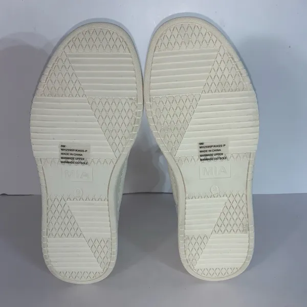 Mia Kass-P sneakers MH2590P womens size 9M Cream/gray - Image 10