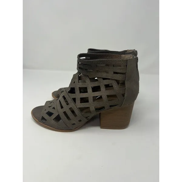 Qupid Women's Caged Block Heel Booties‎ Sz 8.5 - Image 3