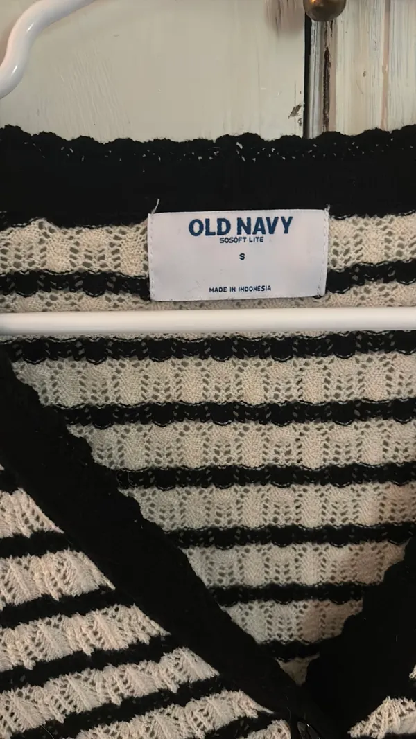 Old Navy Blouse Long Sleeve Striped Button Up - Image 9