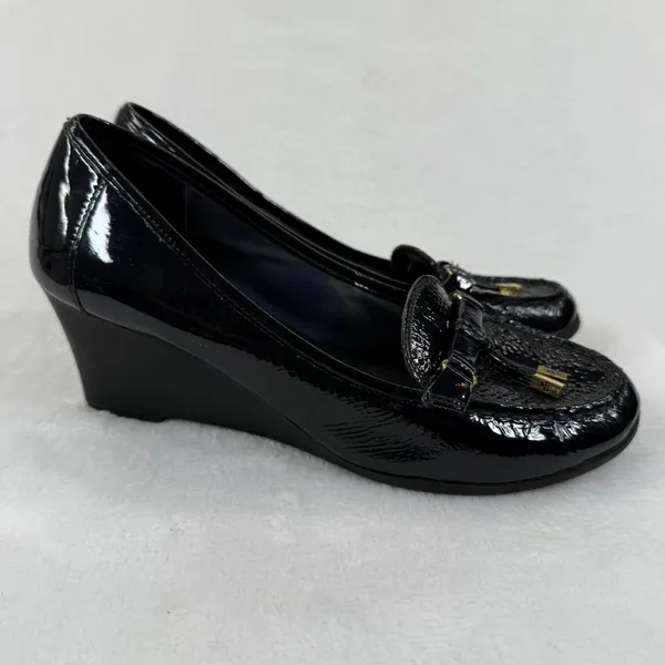Lauren Ralph Lauren Black Patent Leather Wedge Loafers with Gold Accents 8 READ‎ - Image 5