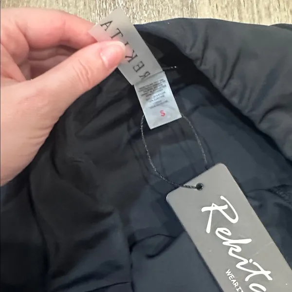 Black small swim skirt - Image 3