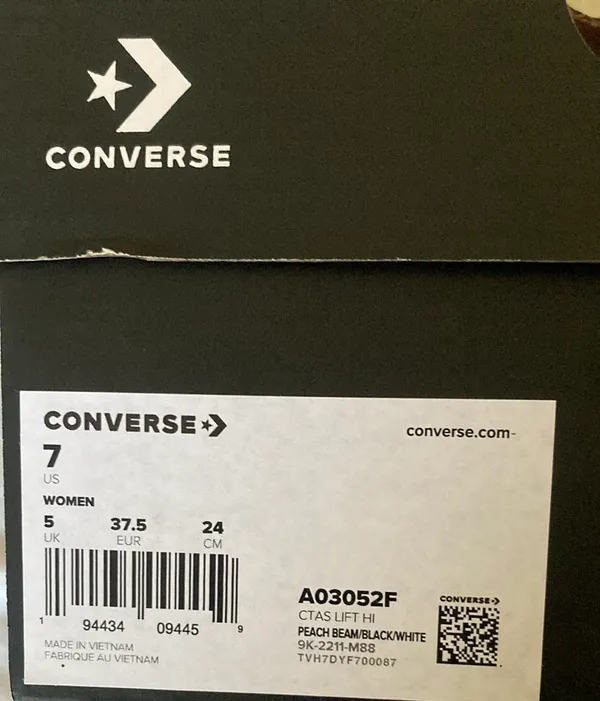 Converse High-tops - Image 4