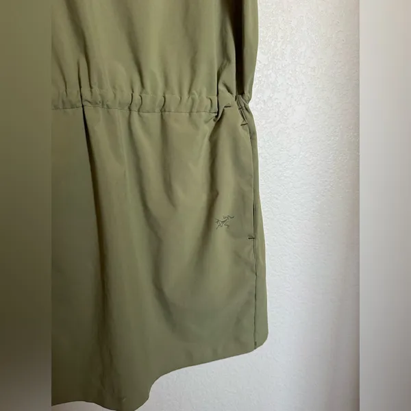 Arcteryx Contenta Dress Sleeveless‎ Size Medium Moss Green UPF 40 Sporty Outdoor - Image 2