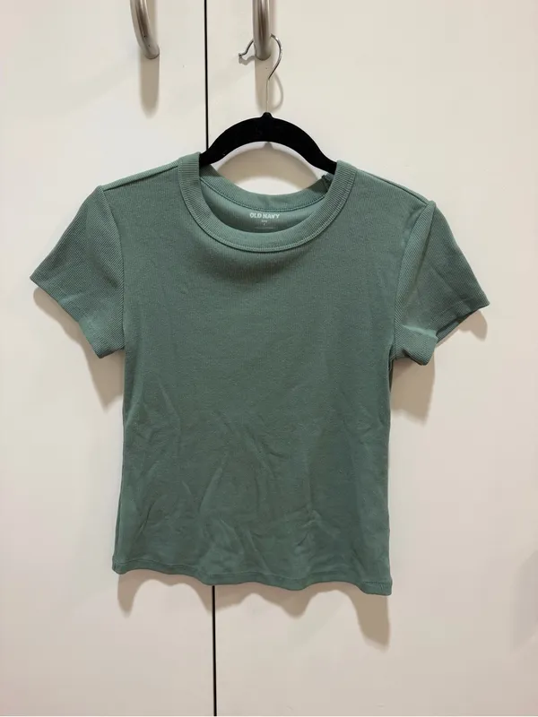 Old Navy Snug Crop T-Shirt Herbal Green - Image 2